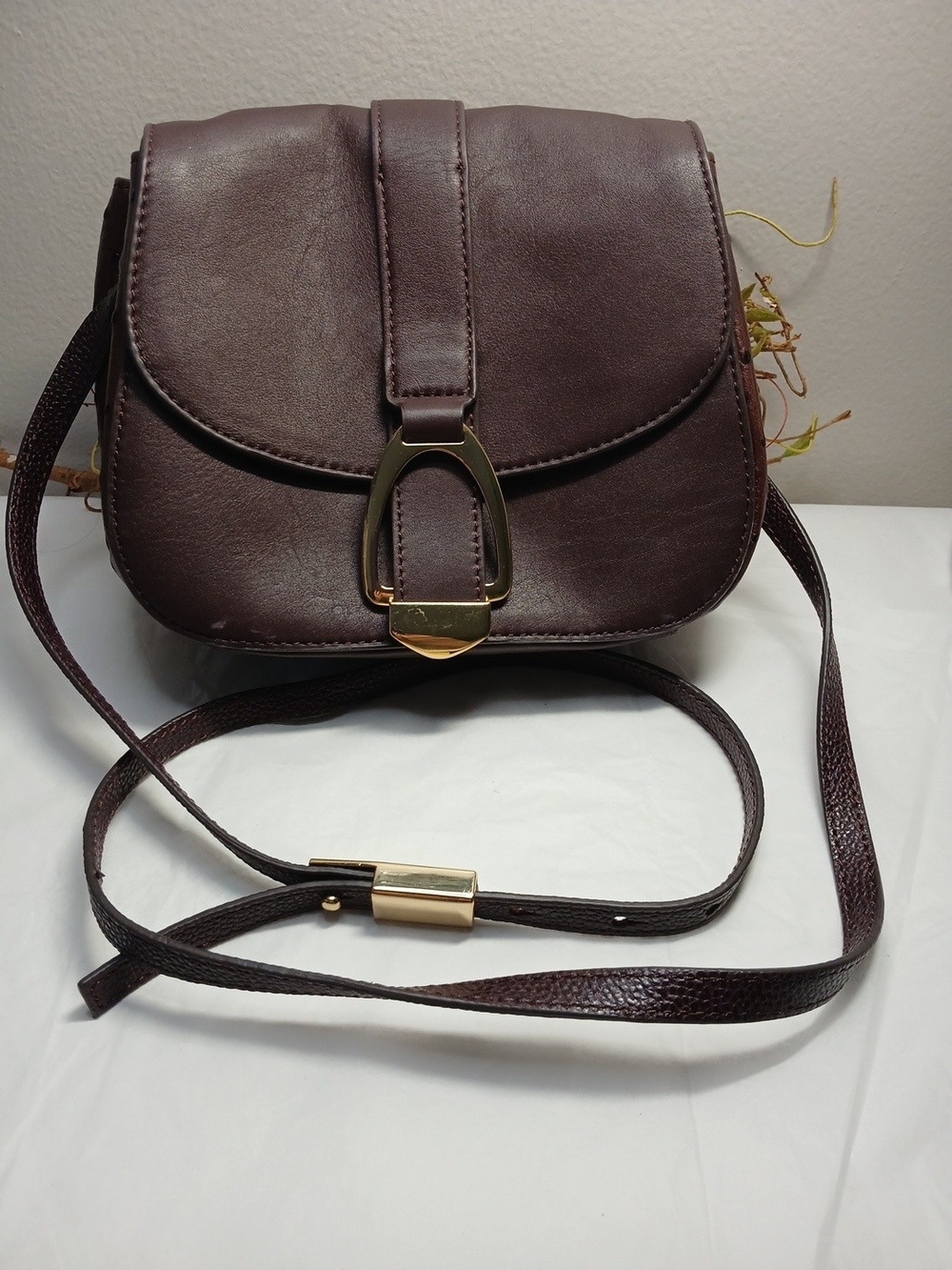 G.I.L.I. Dark Brown Reddish Crossbody Bag Gold Hardware *Missing Top Handle*
